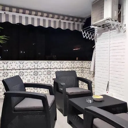 Bitacora Lux ,comfortable 450 Meters From The Beach, Swimming Pool, 2 Air-con ,wi-fi